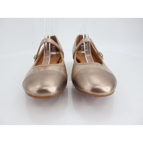 Born Batti Mary Jane Flat Shoes Size 8 Gold Leather Cap Toe Ballet Pointed - Picture 2 of 12
